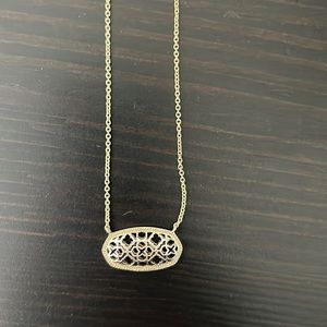 Kendra Scott necklace